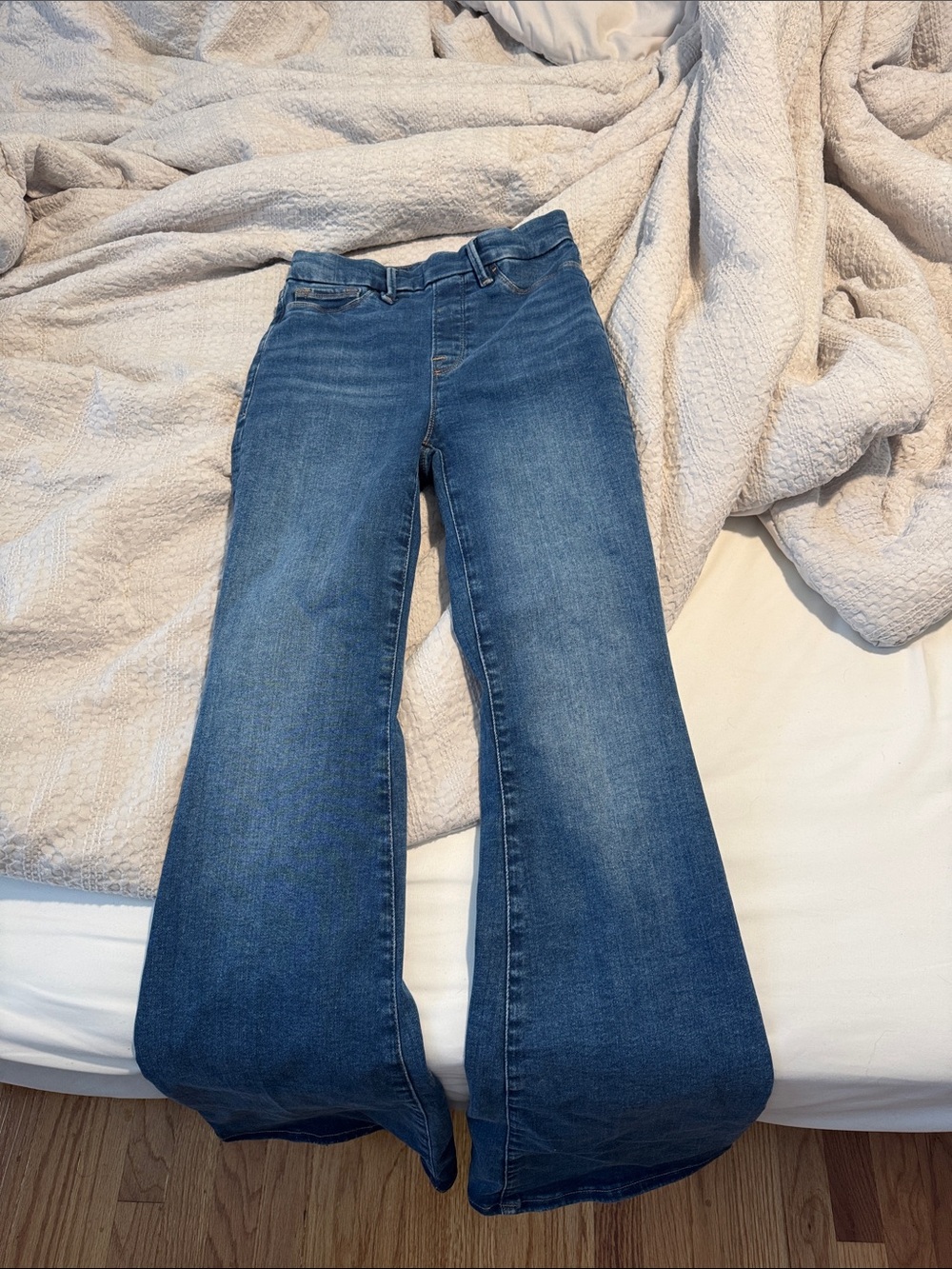 Good American Mid-Blue Wide Leg Jeans